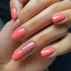 Les secrets des ongles en gel couleur corail