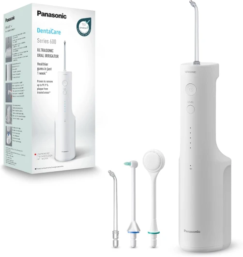 Panasonic Serie 600 Hydropulseur Dentaire Ultrasonique EW-DJ67-W303, Jet dentaire, 200ml, IPX7, 2 Embouts Standard, 1 Embout Orthodontique et 1 Embout pour la Langue, 5 Réglages de Pression, Blanc