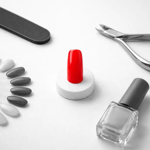 Comprendre le tarif des ongles : repères essentiels pour une manucure maîtrisée